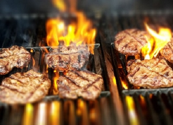 What’s Driving the Trend of Plant-Based Burgers? Personal or Planet Health?