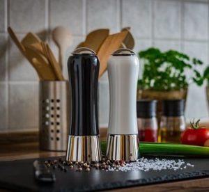 Picture of salt and pepper grinders on a kitchen counter